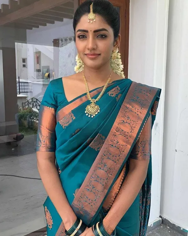 Dark_Blue_ridhi_creation_Embellished_Bollywood_Jacquard_Saree_(Dark_Blue)